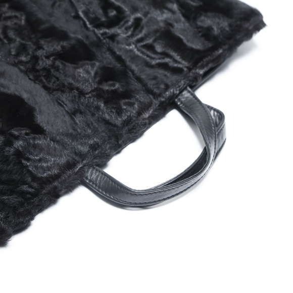 LOEWE fur handbag in black - Picture 5 of 13